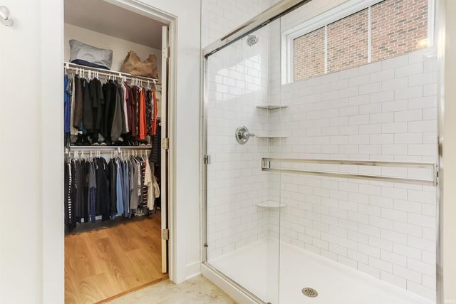 5484 Abbe Wood Drive, Newburgh, IN 47630