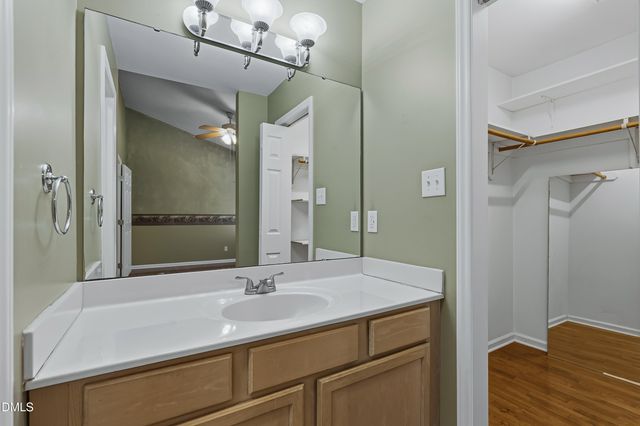 129 Bristol Court, Youngsville, NC 27596