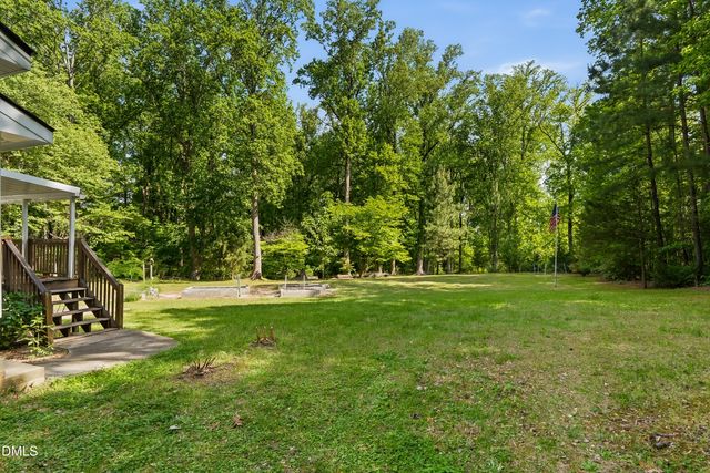 129 Bristol Court, Youngsville, NC 27596