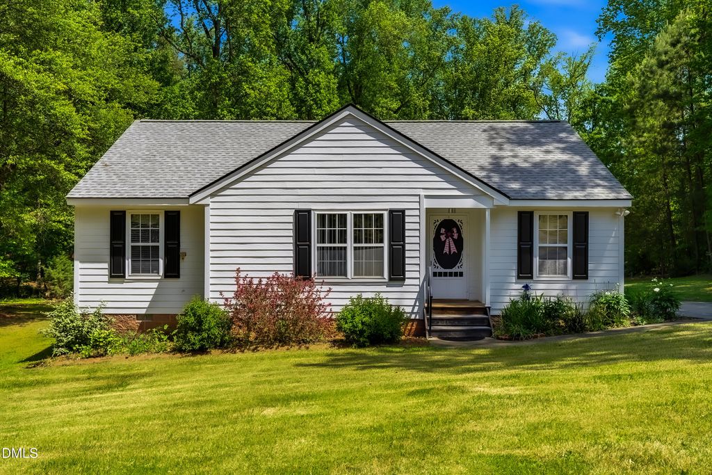 129 Bristol Court, Youngsville, NC 27596