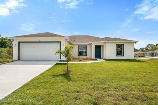 338 Mott Street SW, Palm Bay, FL 32908