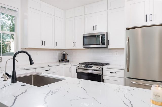 30 Savannah Lane, Ladera Ranch, CA 92694