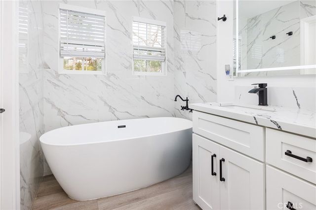 30 Savannah Lane, Ladera Ranch, CA 92694