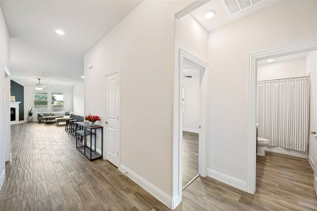 11316 Bullion Way, Aubrey, TX 76227