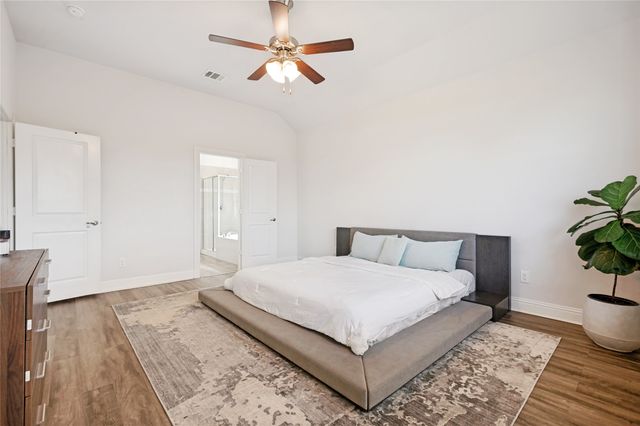 11316 Bullion Way, Aubrey, TX 76227