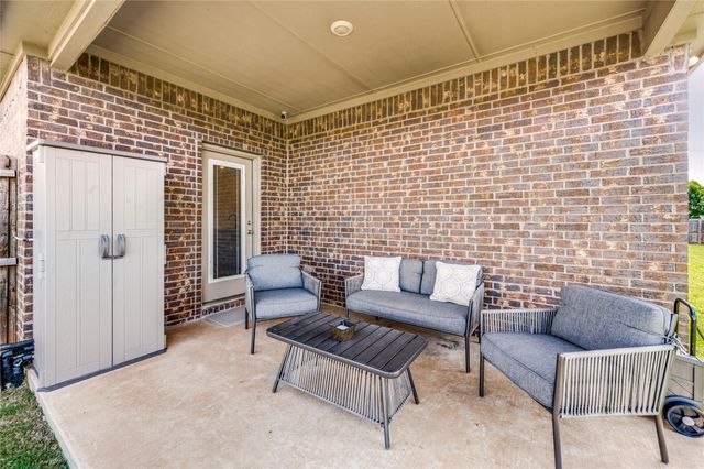 11316 Bullion Way, Aubrey, TX 76227