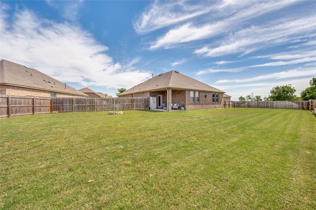 11316 Bullion Way, Aubrey, TX 76227