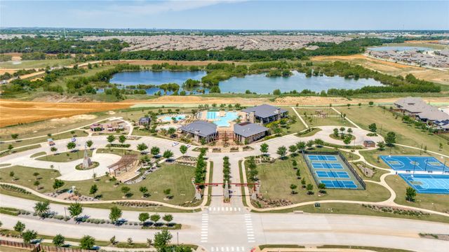 11316 Bullion Way, Aubrey, TX 76227