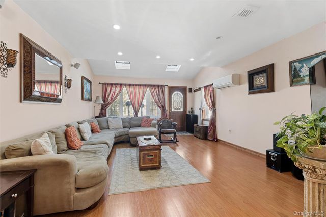 33-22 Jordan Street, Flushing, NY 11358