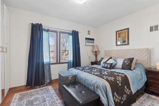 33-22 Jordan Street, Flushing, NY 11358