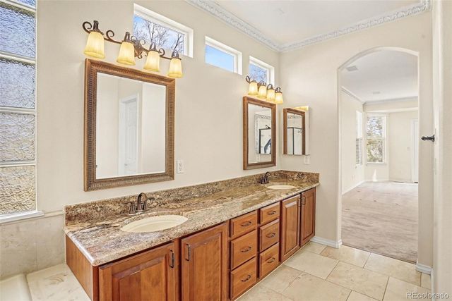 5564 W Ida Drive, Littleton, CO 80123