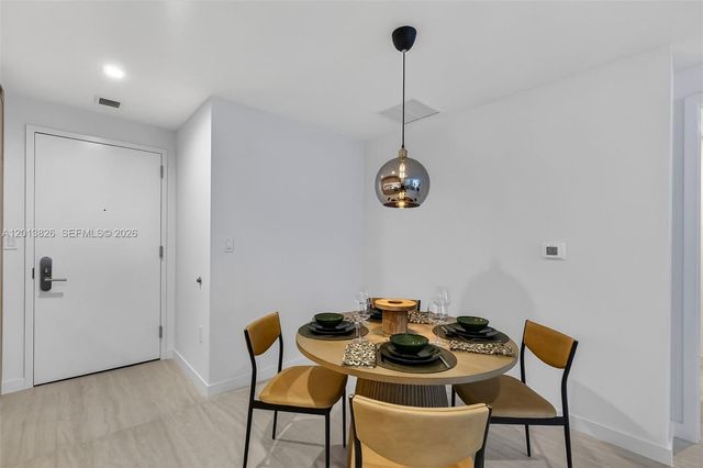 77 SE 5th Street 1908, Miami, FL 33131