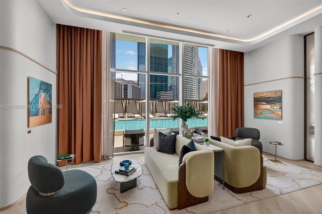 77 SE 5th Street 1908, Miami, FL 33131