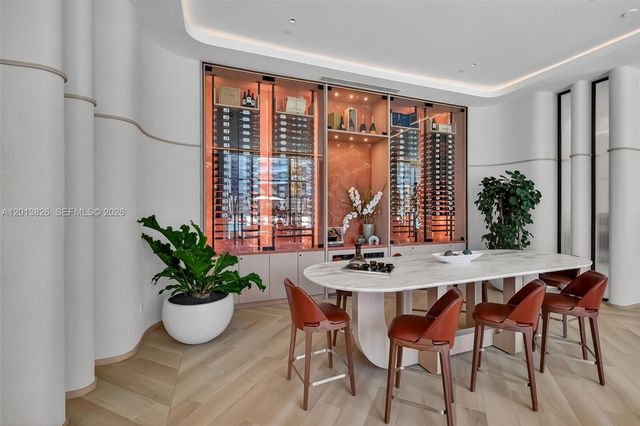 77 SE 5th Street 1908, Miami, FL 33131