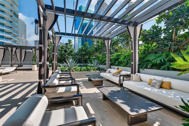 77 SE 5th Street 1908, Miami, FL 33131
