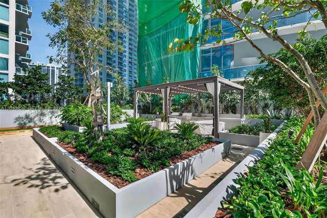 77 SE 5th Street 1908, Miami, FL 33131