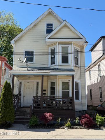 27 Catherine Street, Schenectady, NY 12307