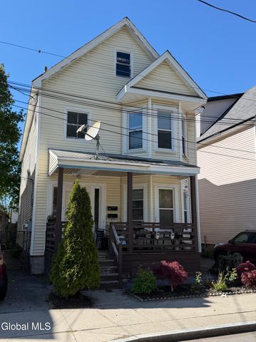 27 Catherine Street, Schenectady, NY 12307