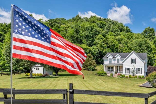 1779 Cayce Springs Rd, Thompsons Station, TN 37179