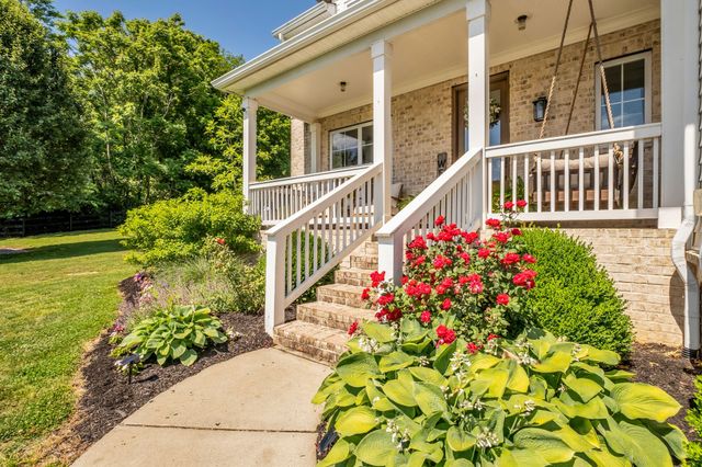 1779 Cayce Springs Rd, Thompsons Station, TN 37179