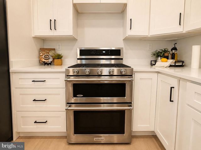 12009 VALE RD, Oakton, VA 22124
