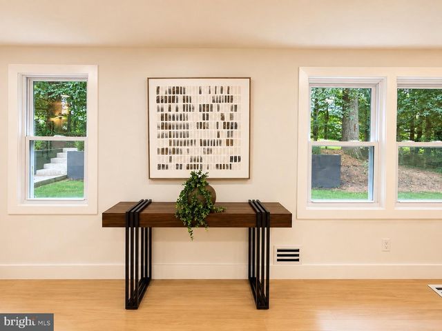 12009 VALE RD, Oakton, VA 22124