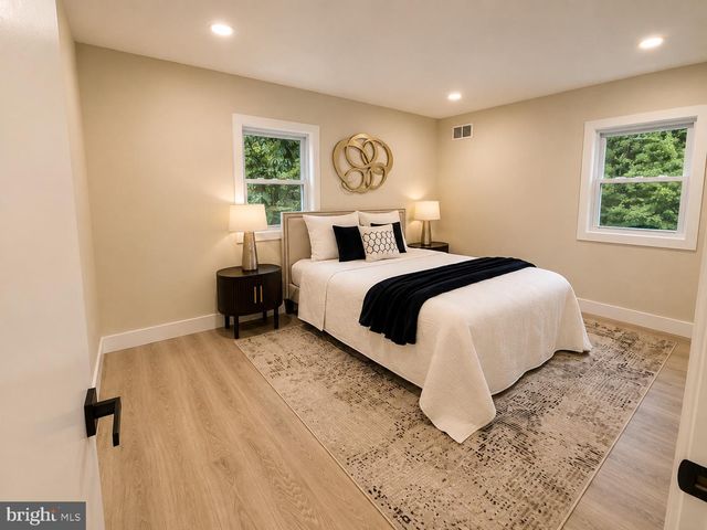 12009 VALE RD, Oakton, VA 22124