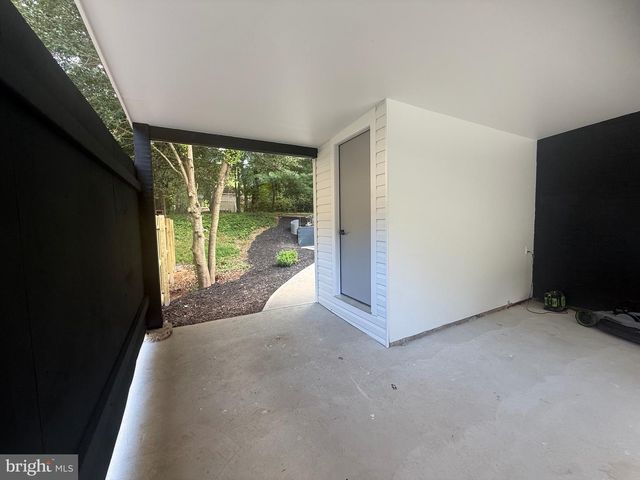 12009 VALE RD, Oakton, VA 22124