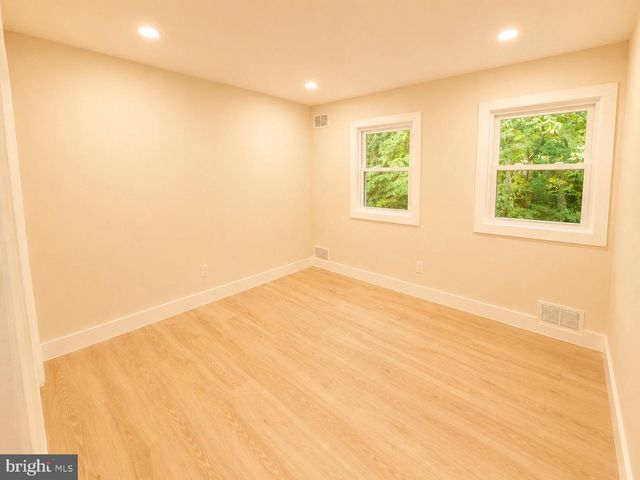 12009 VALE RD, Oakton, VA 22124