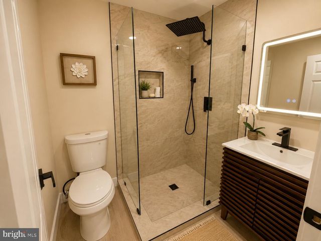 12009 VALE RD, Oakton, VA 22124