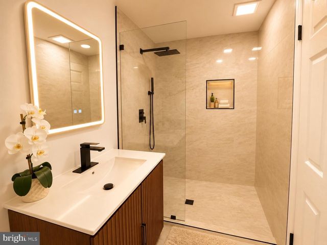12009 VALE RD, Oakton, VA 22124