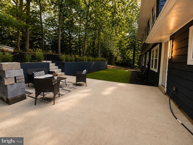 12009 VALE RD, Oakton, VA 22124