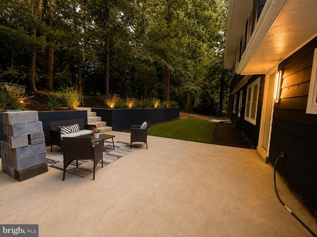 12009 VALE RD, Oakton, VA 22124