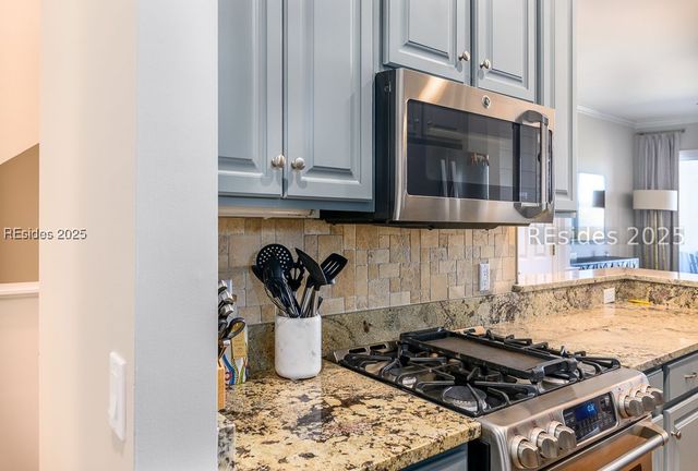 10 Newport Dr Apt 3302, Hilton Head Island, SC 29928