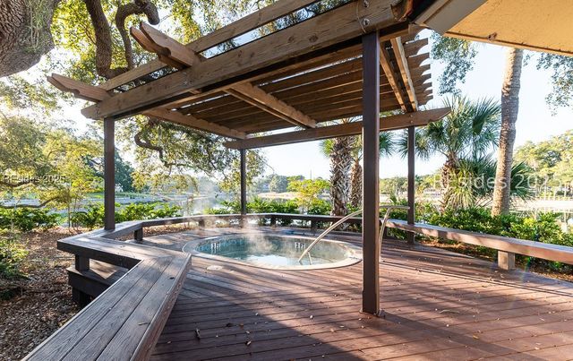 10 Newport Dr Apt 3302, Hilton Head Island, SC 29928