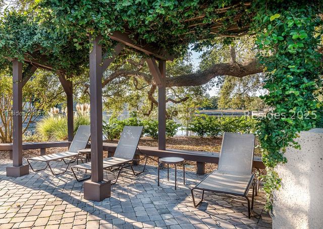 10 Newport Dr Apt 3302, Hilton Head Island, SC 29928