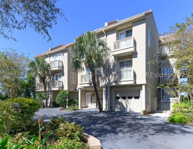 10 Newport Dr Apt 3302, Hilton Head Island, SC 29928