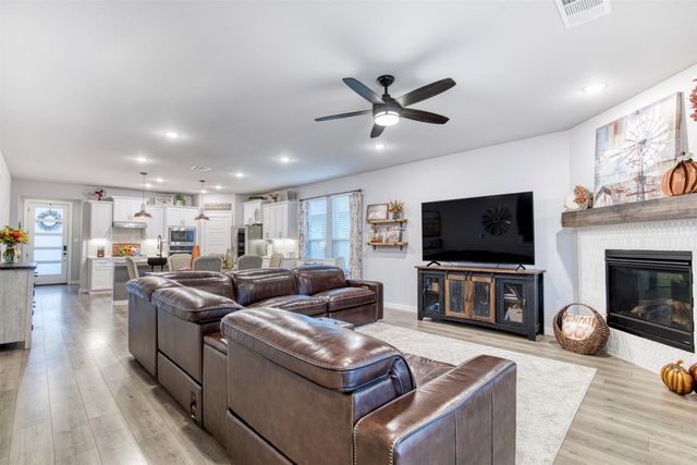 1317 Meadowlark Lane, Northlake, TX 76226