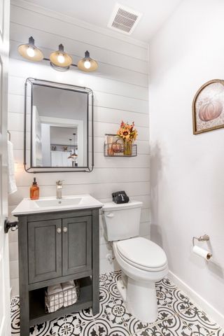 1317 Meadowlark Lane, Northlake, TX 76226