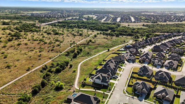 1317 Meadowlark Lane, Northlake, TX 76226