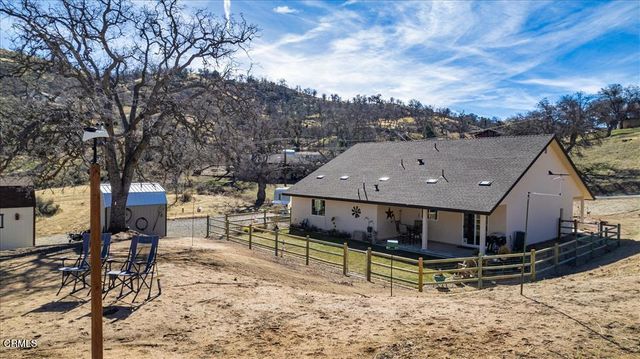 17600 Ascot Court, Tehachapi, CA 93561