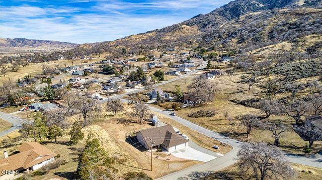 17600 Ascot Court, Tehachapi, CA 93561