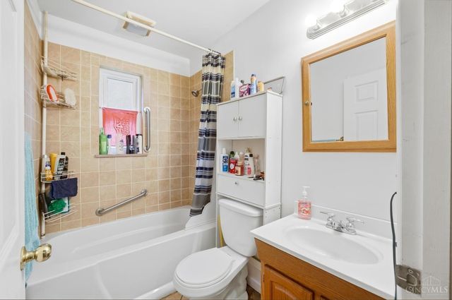 8554 Plainfield Road, Sycamore Twp, OH 45236