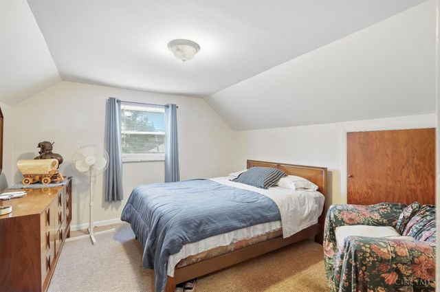 8554 Plainfield Road, Sycamore Twp, OH 45236
