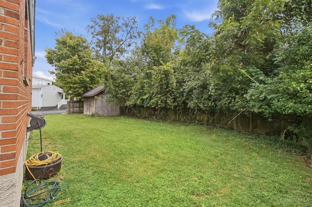 8554 Plainfield Road, Sycamore Twp, OH 45236