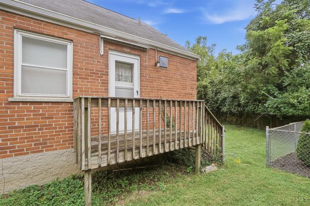 8554 Plainfield Road, Sycamore Twp, OH 45236