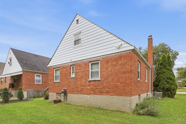 8554 Plainfield Road, Sycamore Twp, OH 45236