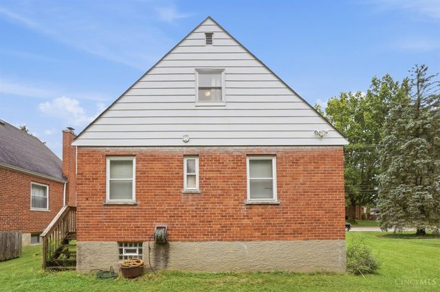 8554 Plainfield Road, Sycamore Twp, OH 45236