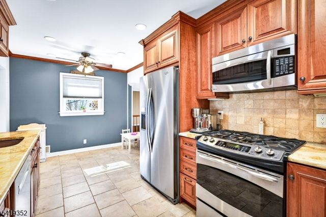 423 S Plainfield Ave, South Plainfield Boro, NJ 07080