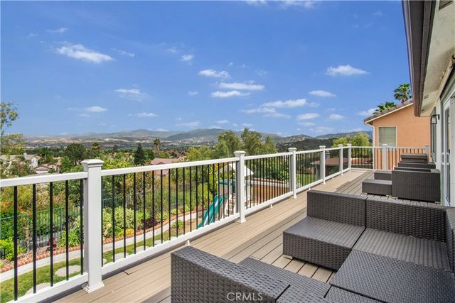 25696 Moore Lane, Stevenson Ranch, CA 91381